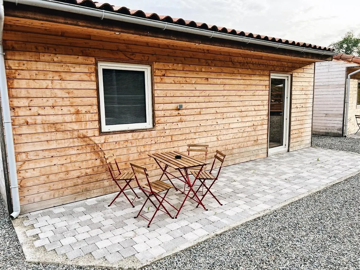 Holiday home Chalet Des Illes Madagasgar II Prat-Bonrepaux